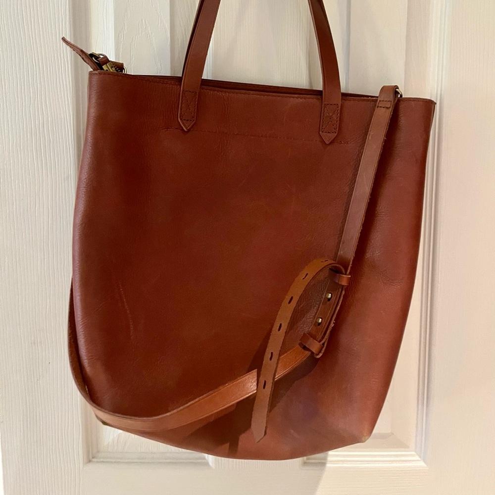 Classic English Saddle Leather 2 Way Transport Bag - Picture 3 of 6